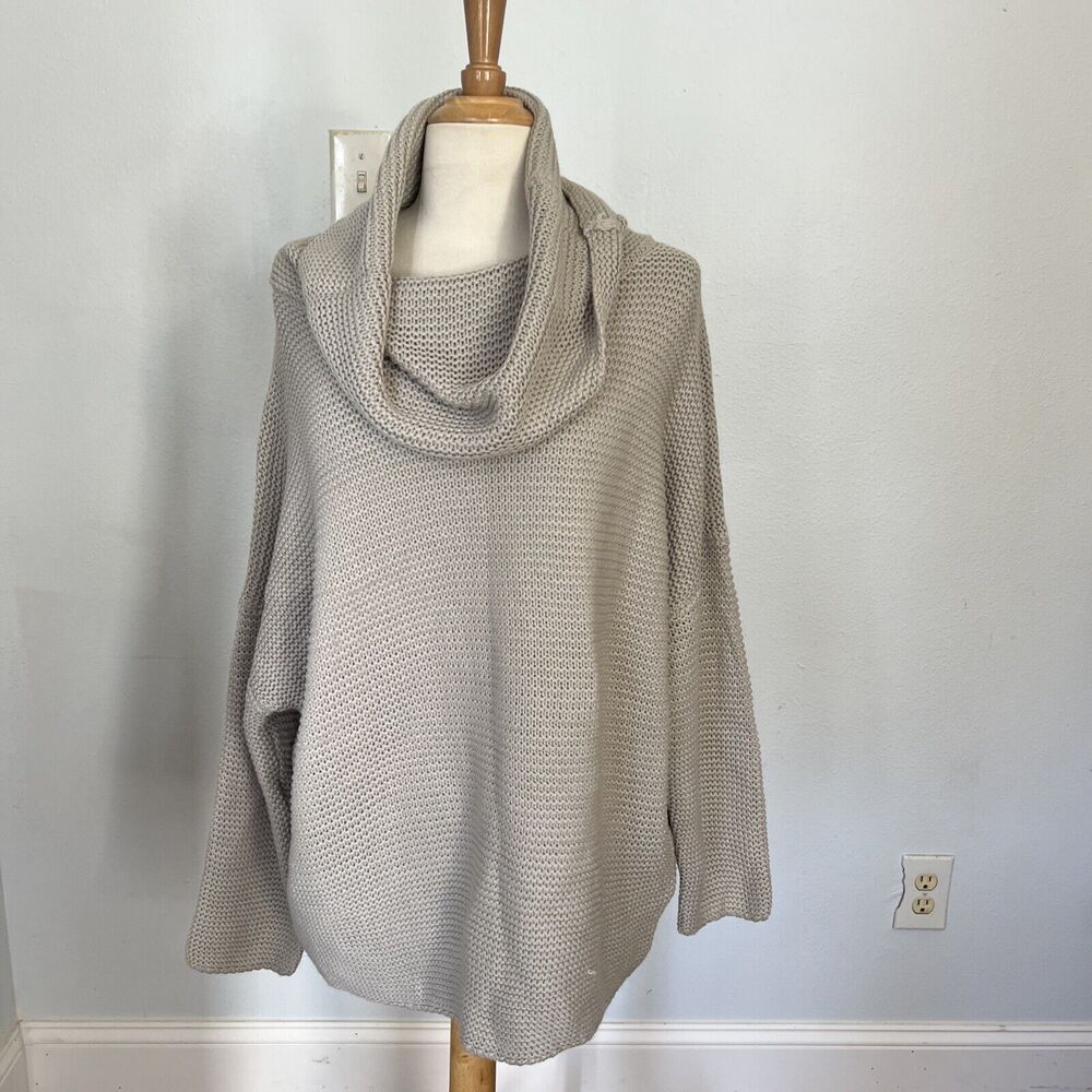 Miracle Women’s Sweater S/M Pullover Turtle Neck Rib Textured Long Sleeve